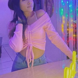 Fashion nova Off the shoulder top